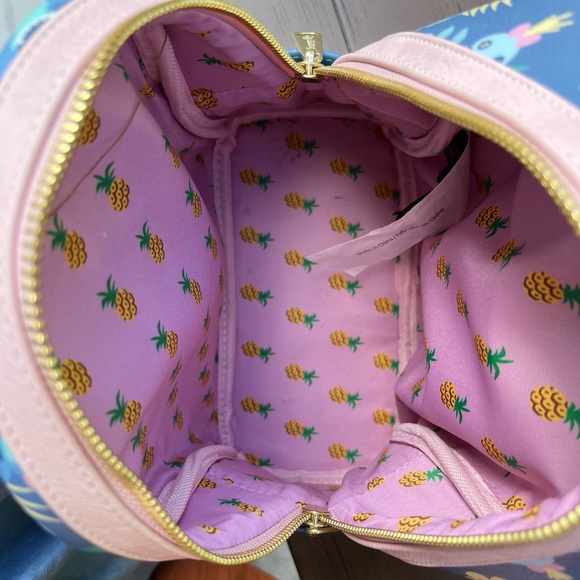 Loungefly x Disney Lilo & Stitch backpack - Picture 7 of 8